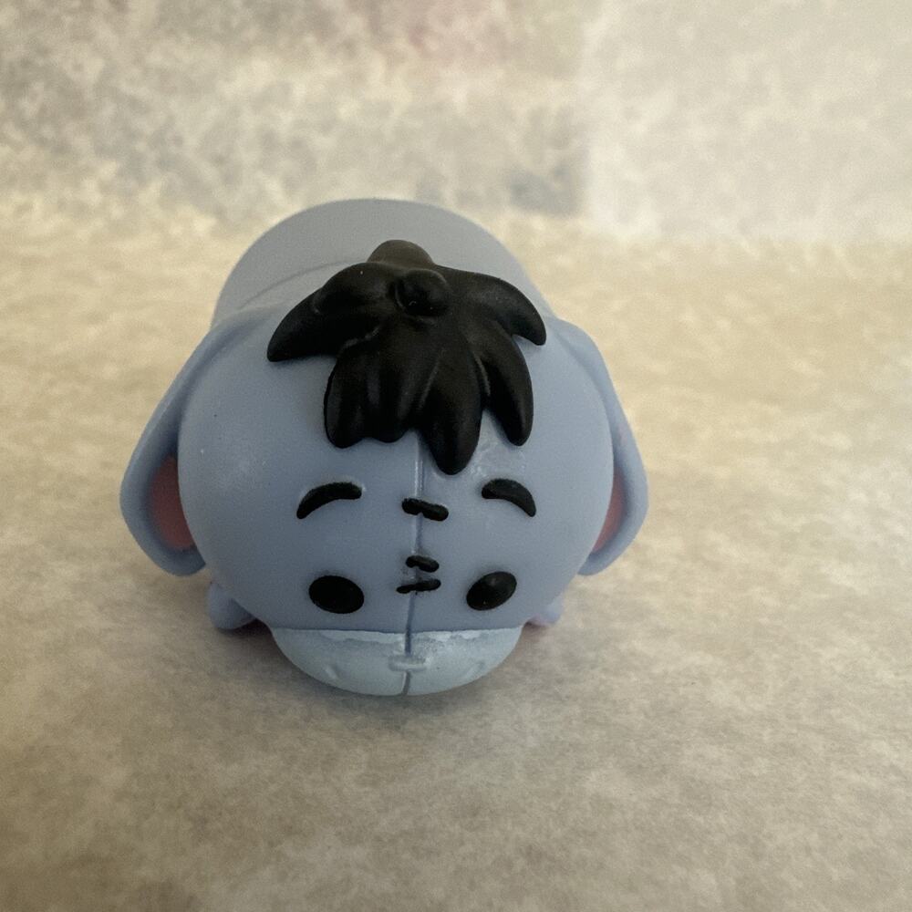 Disney Tsum Tsum Vinyl Eeyore Large Preowned (L)